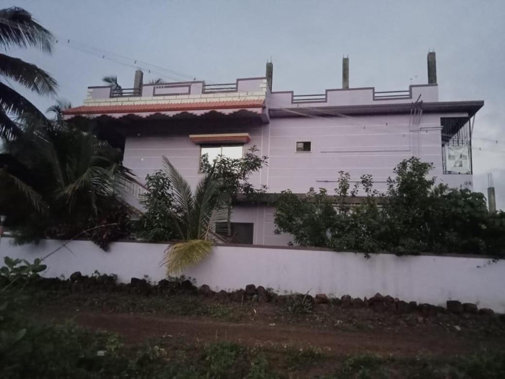 Vian Homestay Honāvar Exteriér fotografie