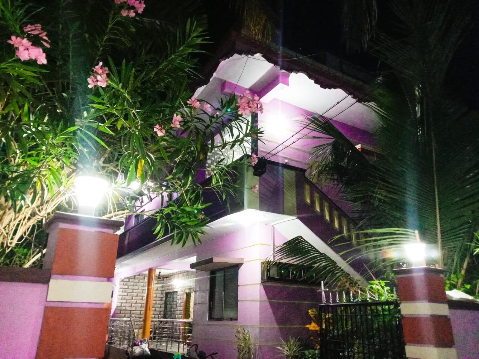 Vian Homestay Honāvar Exteriér fotografie