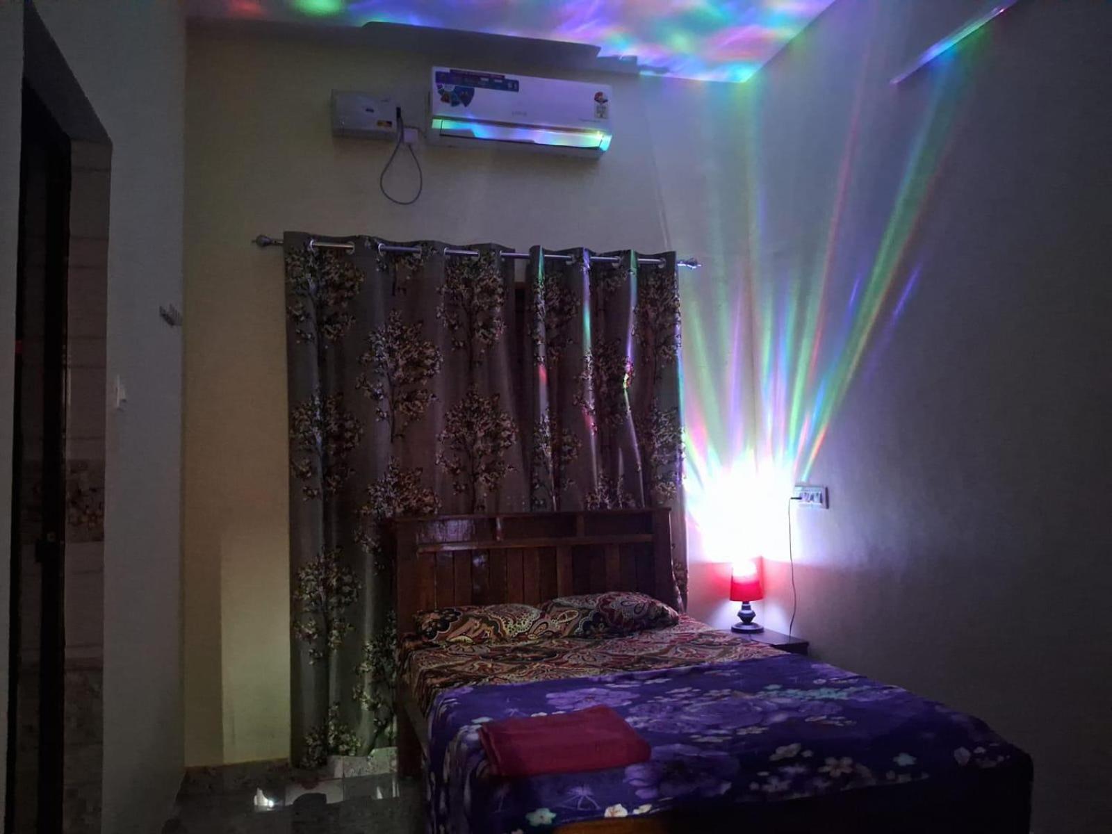 Vian Homestay Honāvar Exteriér fotografie